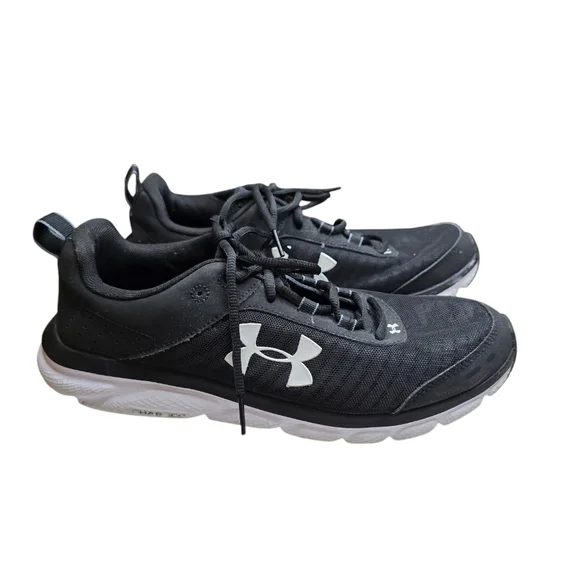 Under Armour Charged Assert Black White Sneakers 10.5 - Picture 1 of 8